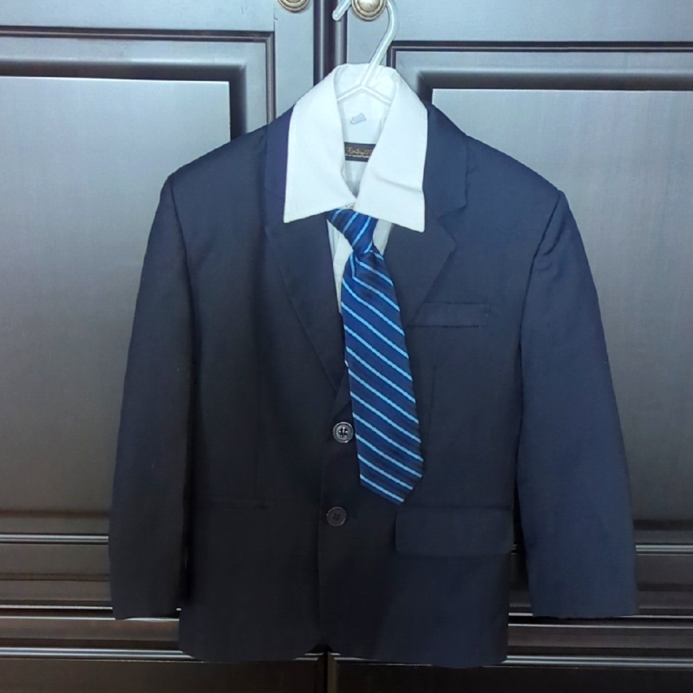 Classic Navy Blue Boys Suit with Striped Tie